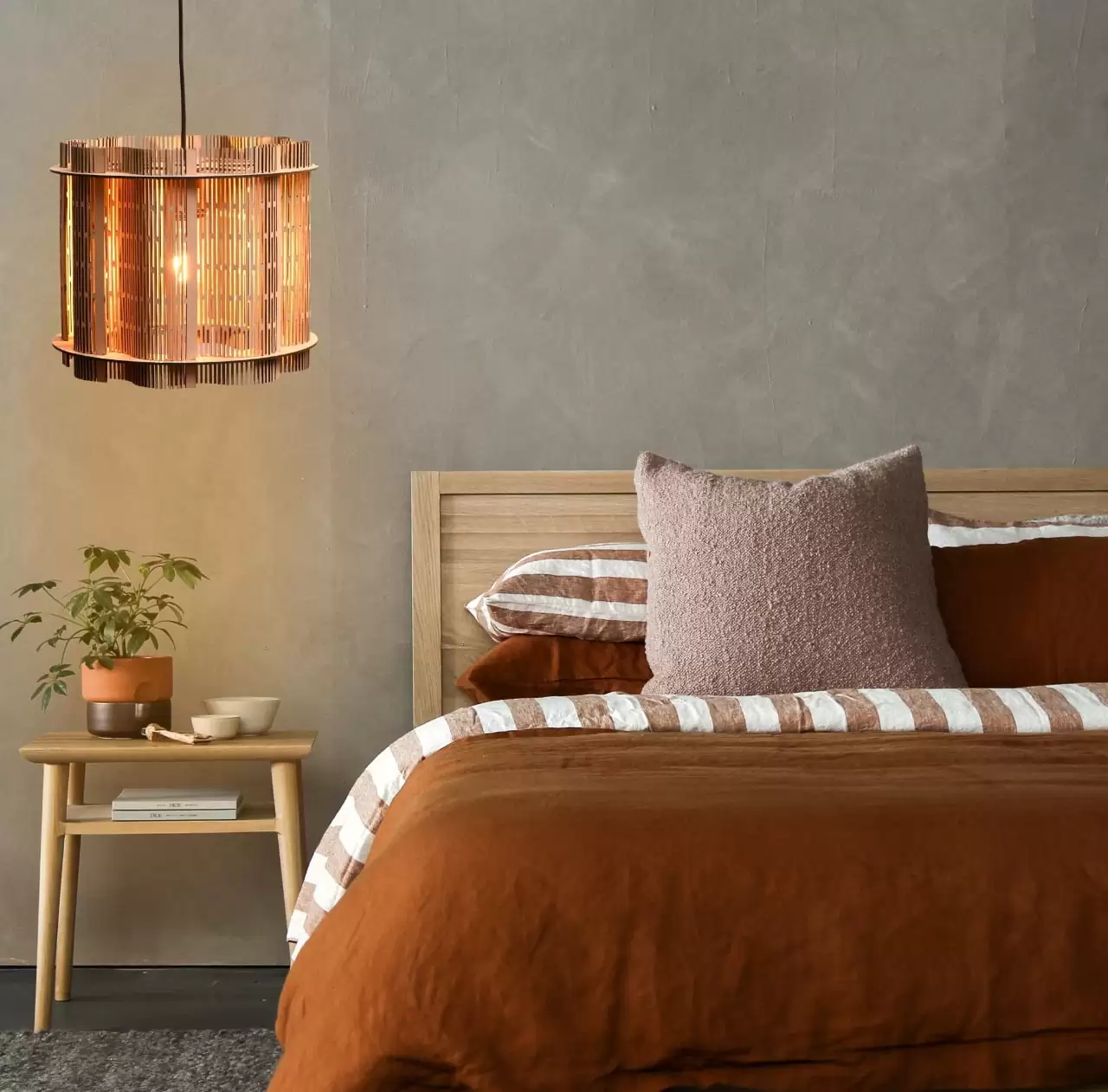 8 maze lantern pendant light